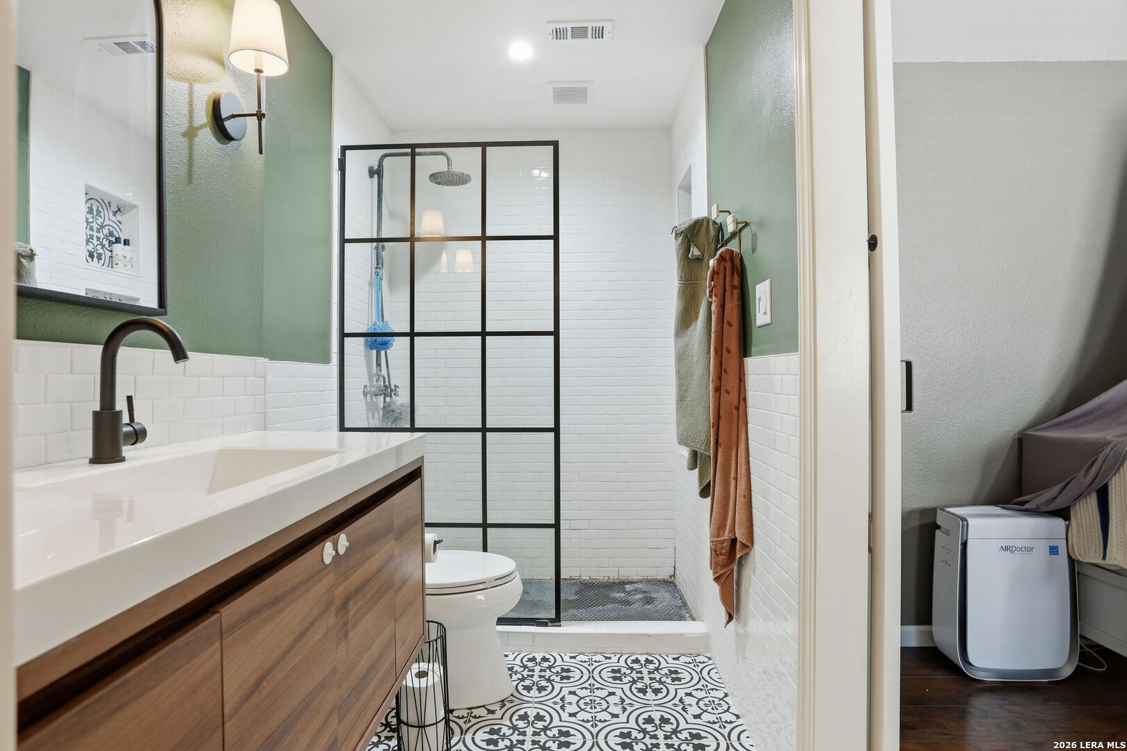 6342 Forest Village San Antonio TX 78250