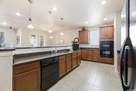221 Lone Star Boerne TX 78006