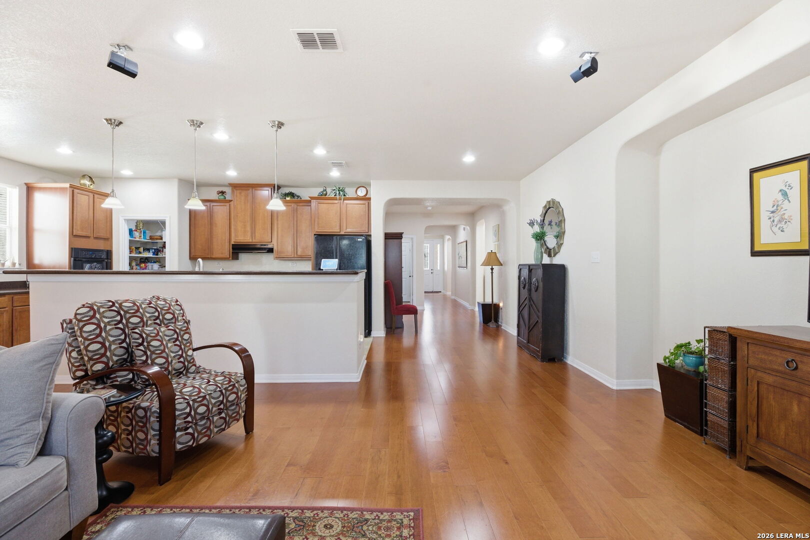 221 Lone Star Boerne TX 78006