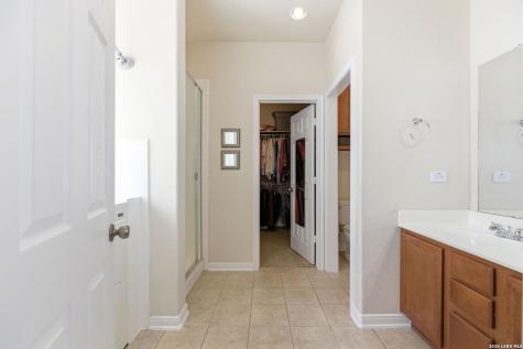 221 Lone Star Boerne TX 78006