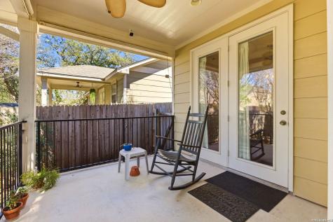 221 Lone Star Boerne TX 78006