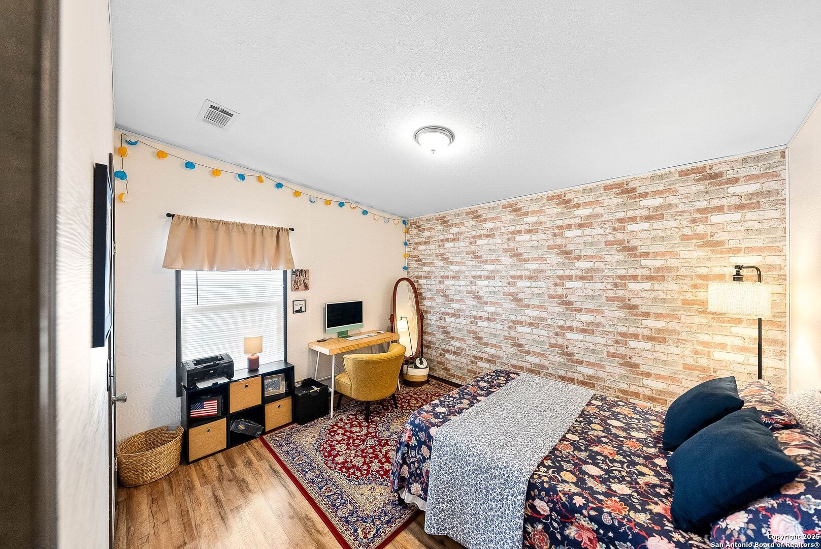 380 Martin Avenue Carrizo Springs TX 78834