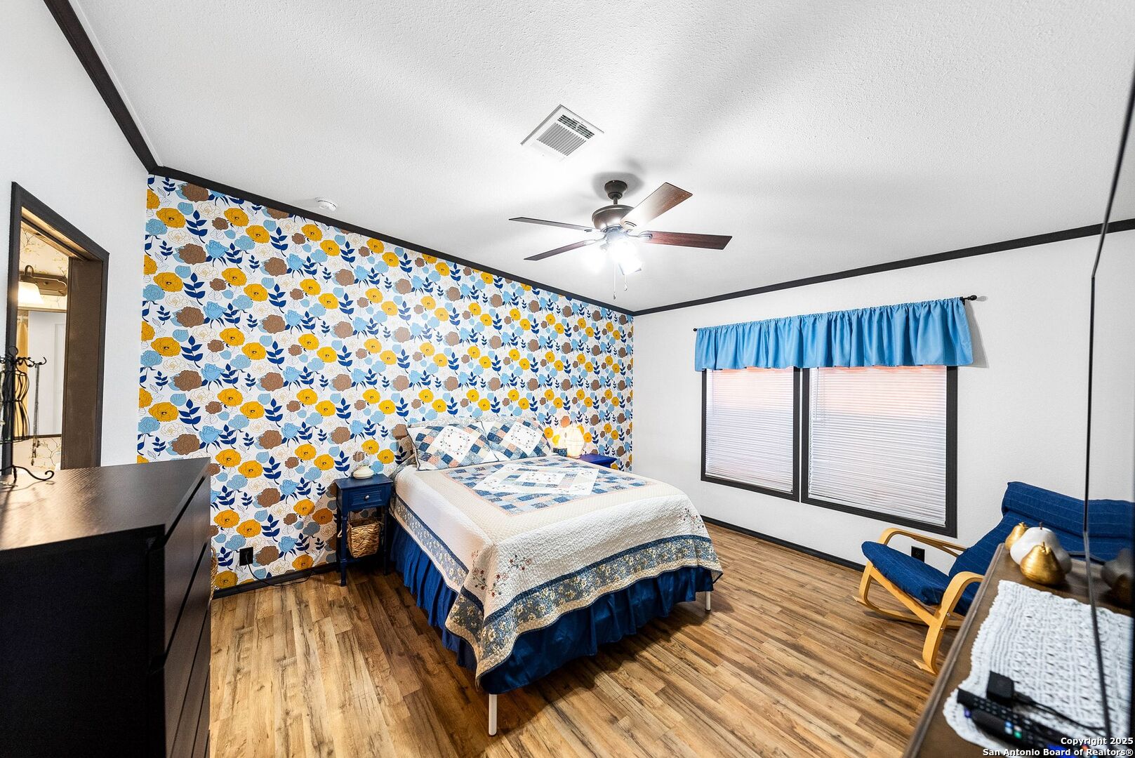 380 Martin Avenue Carrizo Springs TX 78834