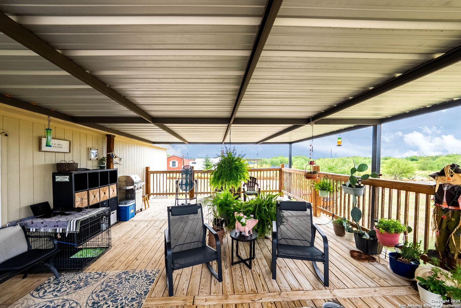 380 Martin Avenue Carrizo Springs TX 78834