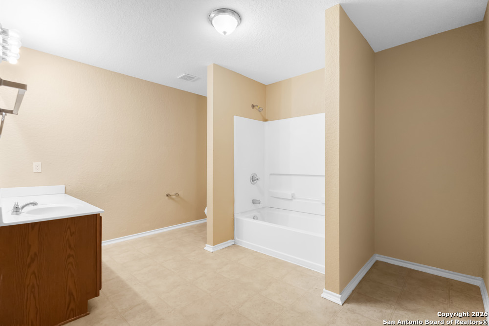 4302 Stetson View San Antonio TX 78223