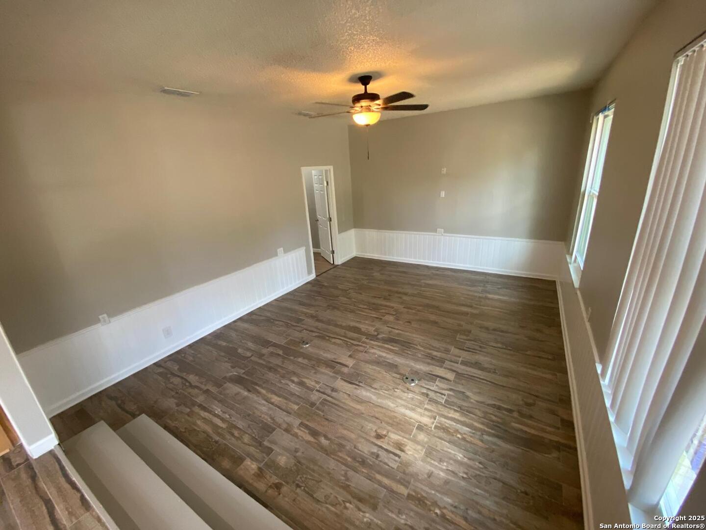 1235 Cibolo Universal City TX 78148