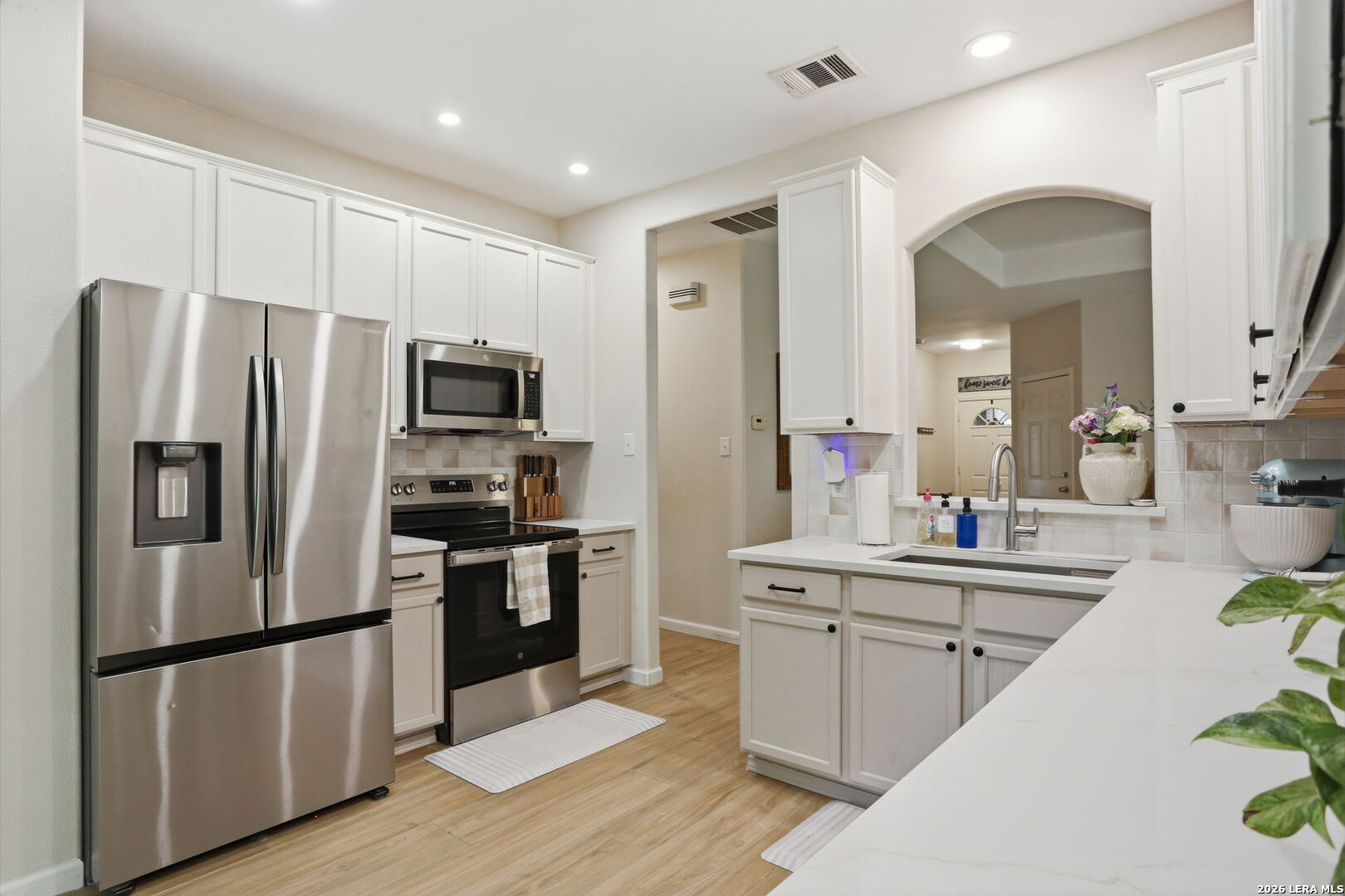 8787 Laurel Canyon Drive Universal City TX 78148