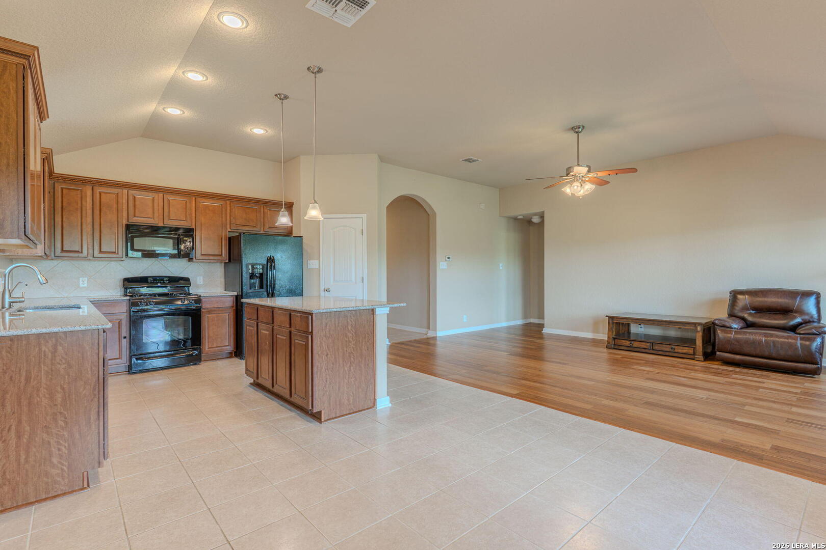 6906 Cedar Breeze San Antonio TX 78244