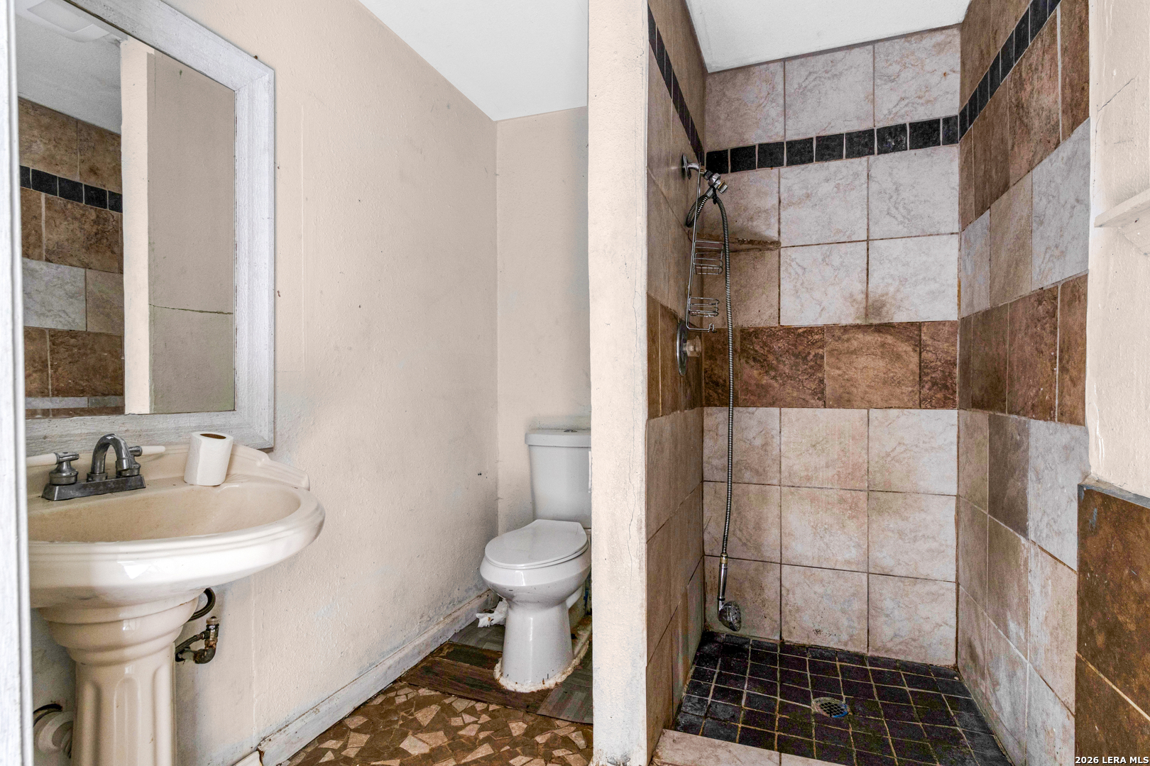 210 Tedder Street San Antonio TX 78211