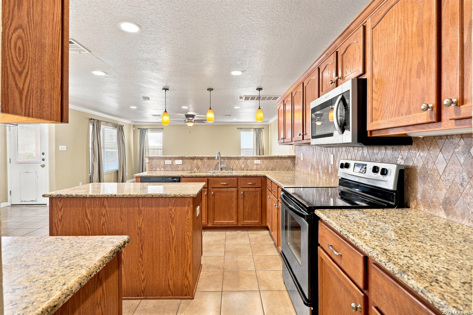 11614 Huisache Daisy San Antonio TX 78245