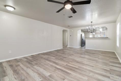 11614 Oak Maple San Antonio TX 78254
