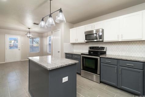 11614 Oak Maple San Antonio TX 78254