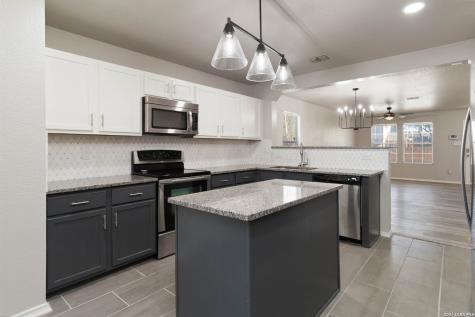 11614 Oak Maple San Antonio TX 78254
