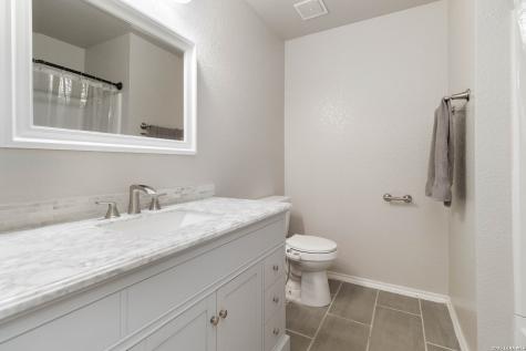 11614 Oak Maple San Antonio TX 78254