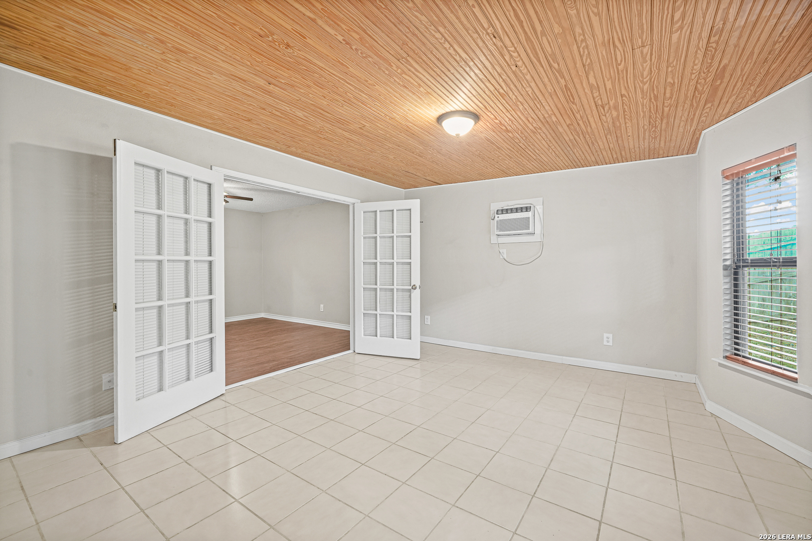 14222 Arrowood San Antonio TX 78233