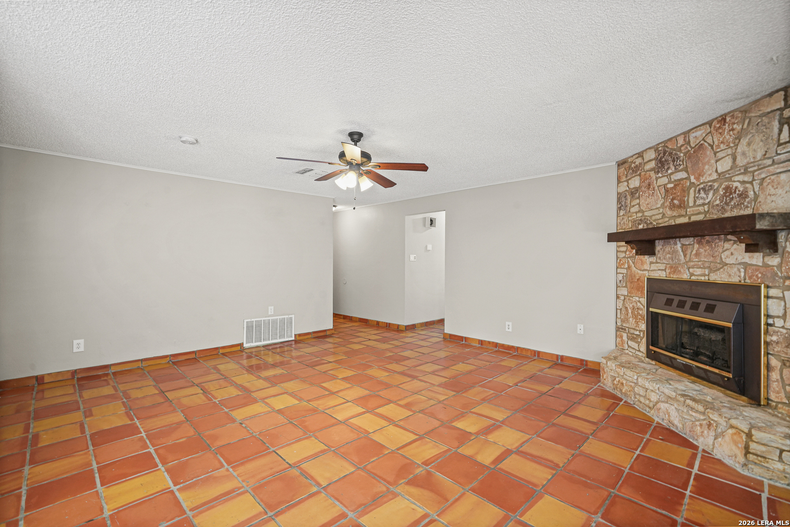 14222 Arrowood San Antonio TX 78233