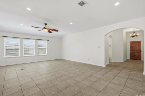 120 Pilsen Drive Boerne TX 78006