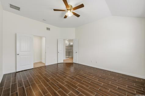 120 Pilsen Drive Boerne TX 78006