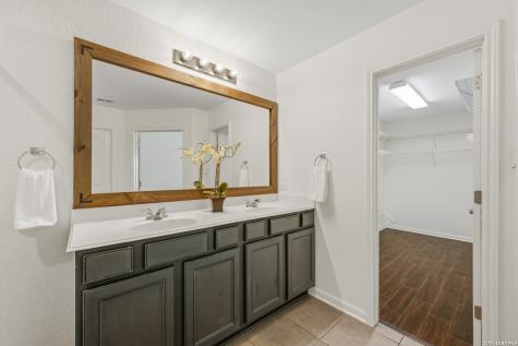 120 Pilsen Drive Boerne TX 78006