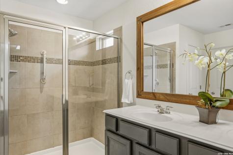 120 Pilsen Drive Boerne TX 78006