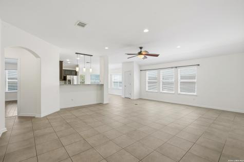 120 Pilsen Drive Boerne TX 78006