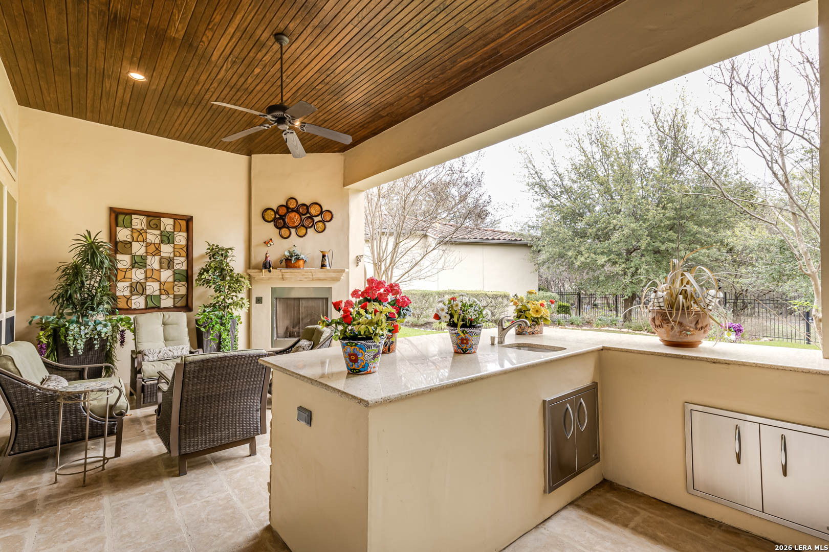 22522 Viajes San Antonio TX 78261