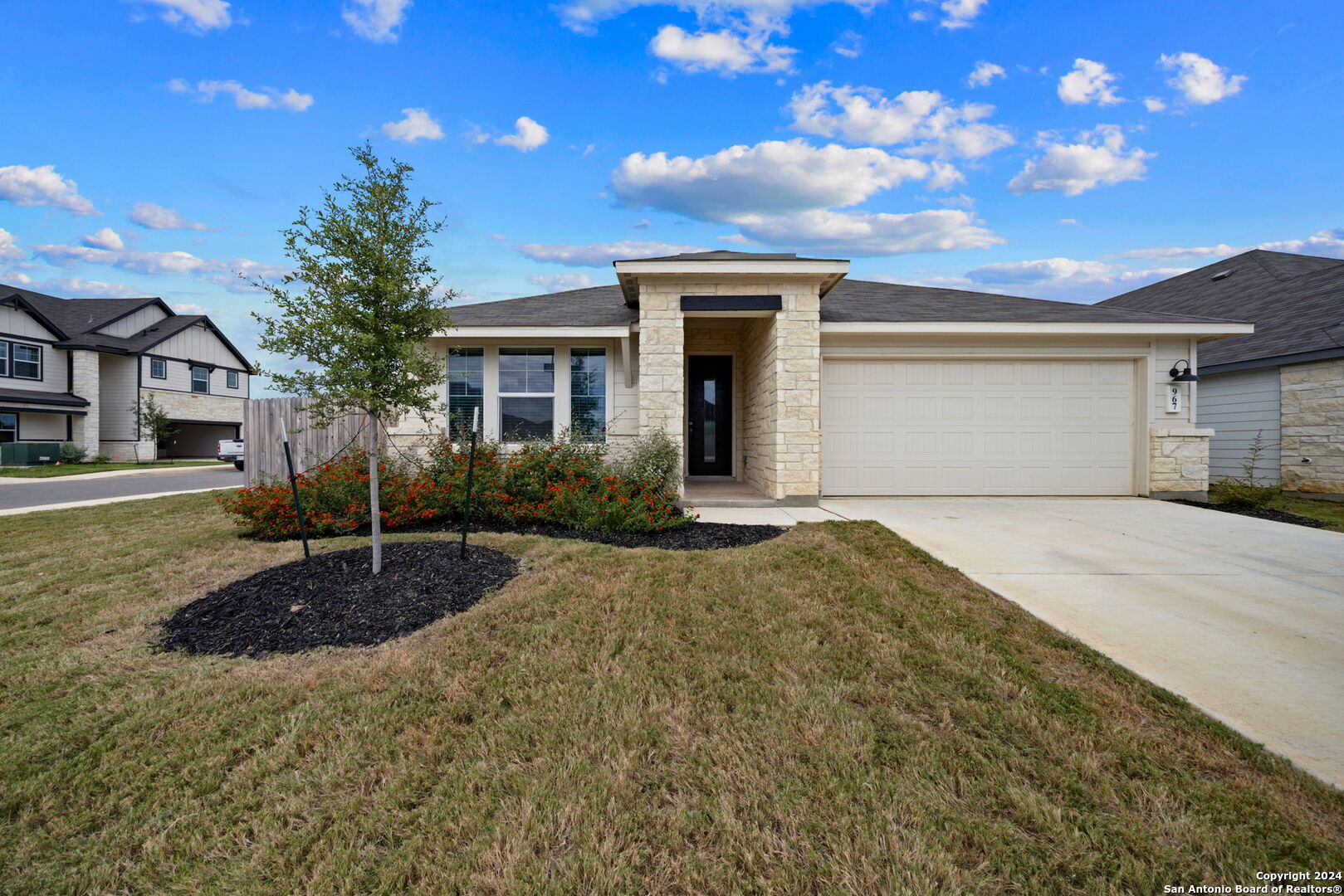 967 Black Horse San Antonio TX 78260