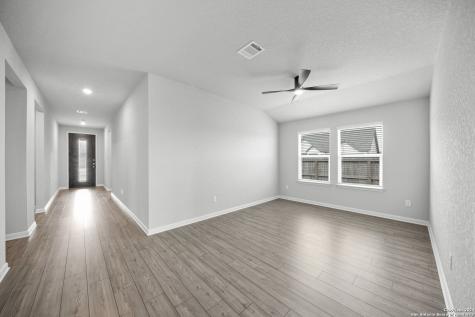 967 Black Horse San Antonio TX 78260
