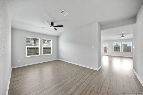 967 Black Horse San Antonio TX 78260