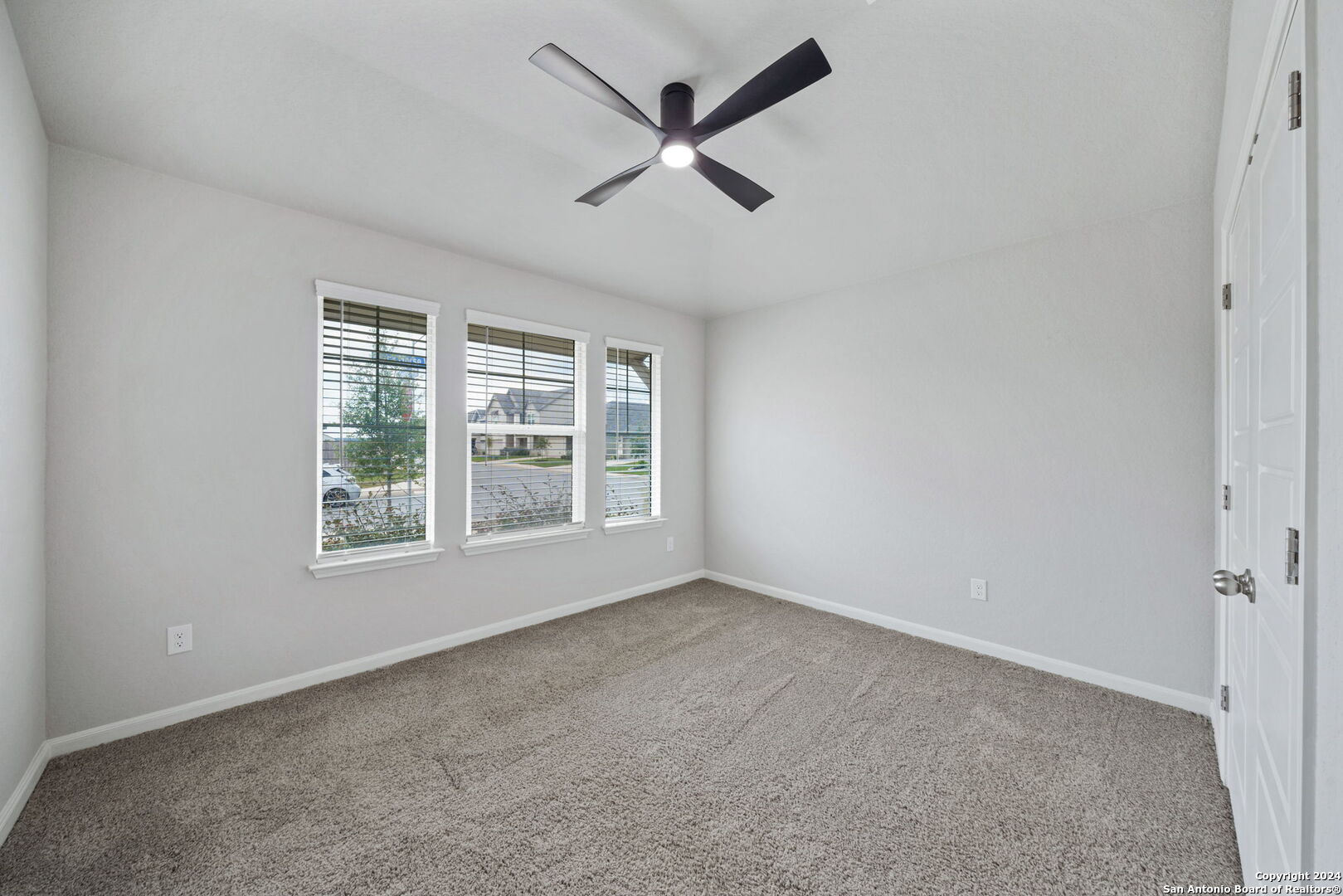 967 Black Horse San Antonio TX 78260