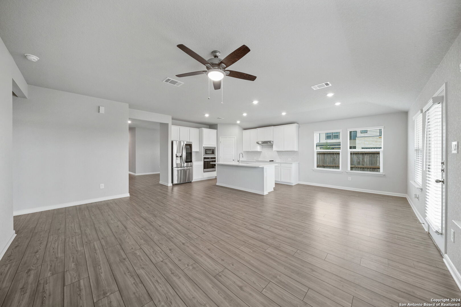 967 Black Horse San Antonio TX 78260