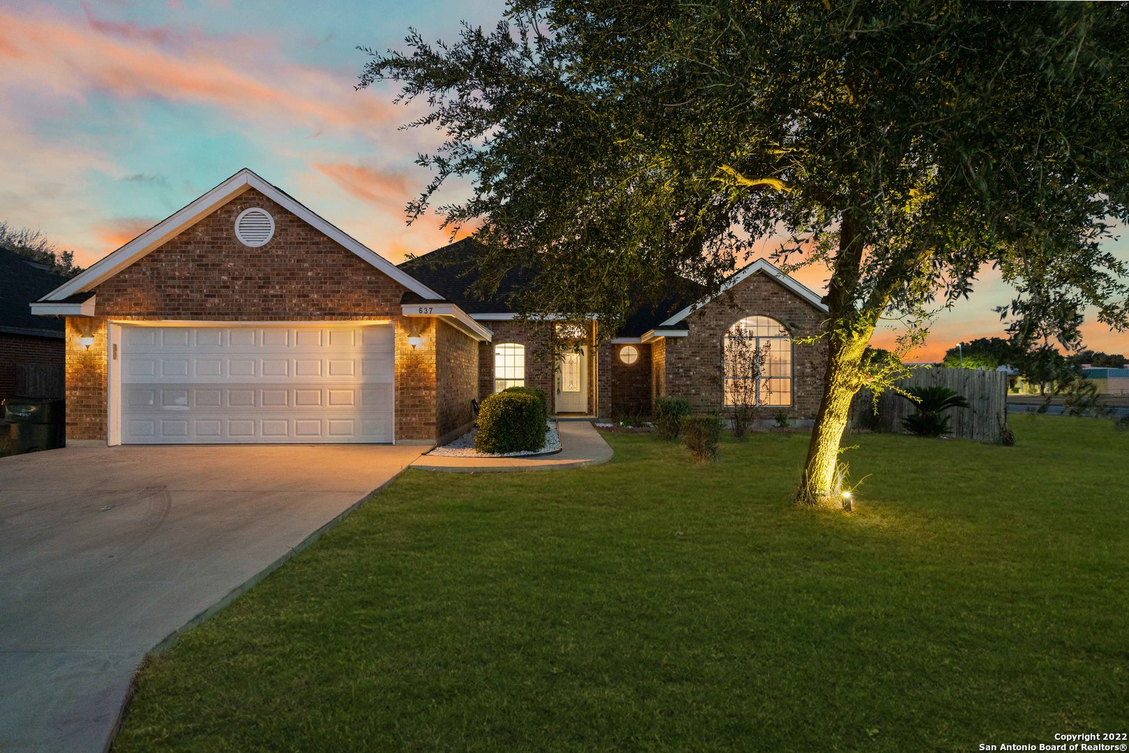637 Topaz Avenue Seguin TX 78155