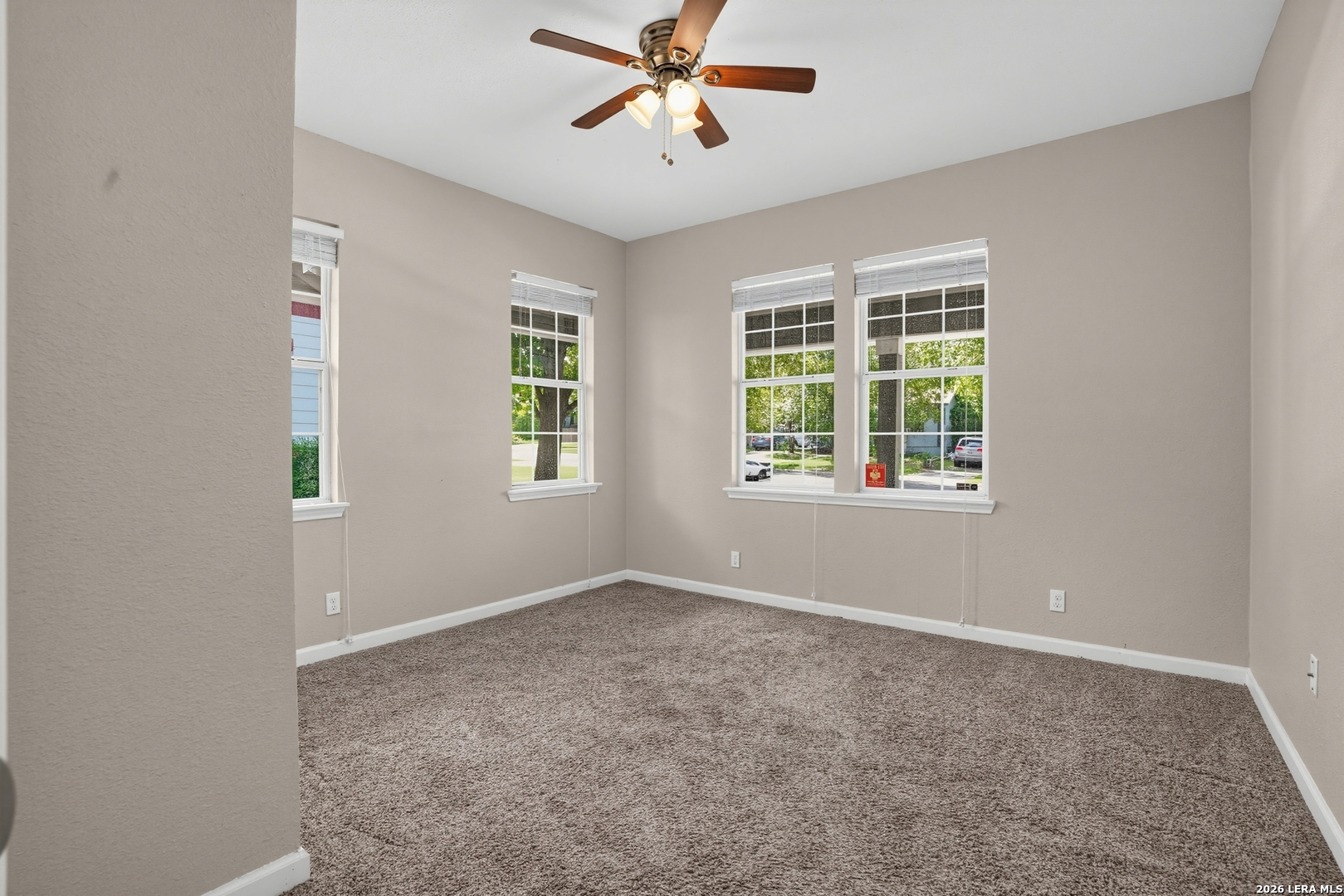 1115 W Kings Highway San Antonio TX 78201