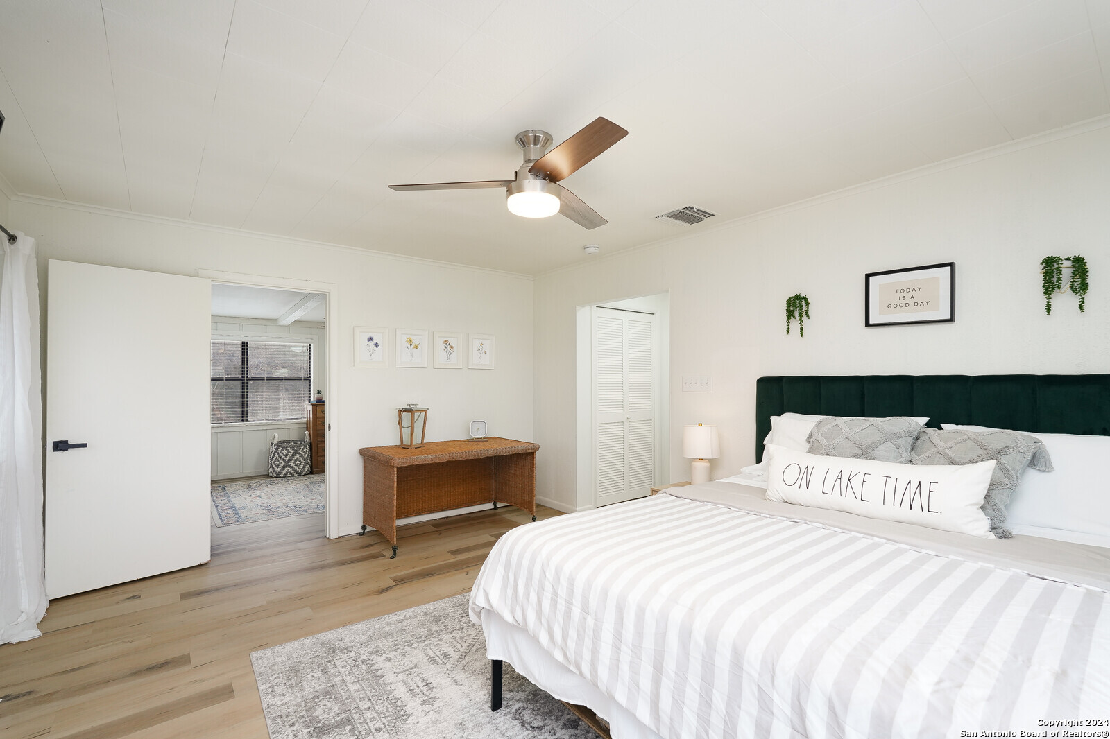 550 County Road 262 Mico TX 78056