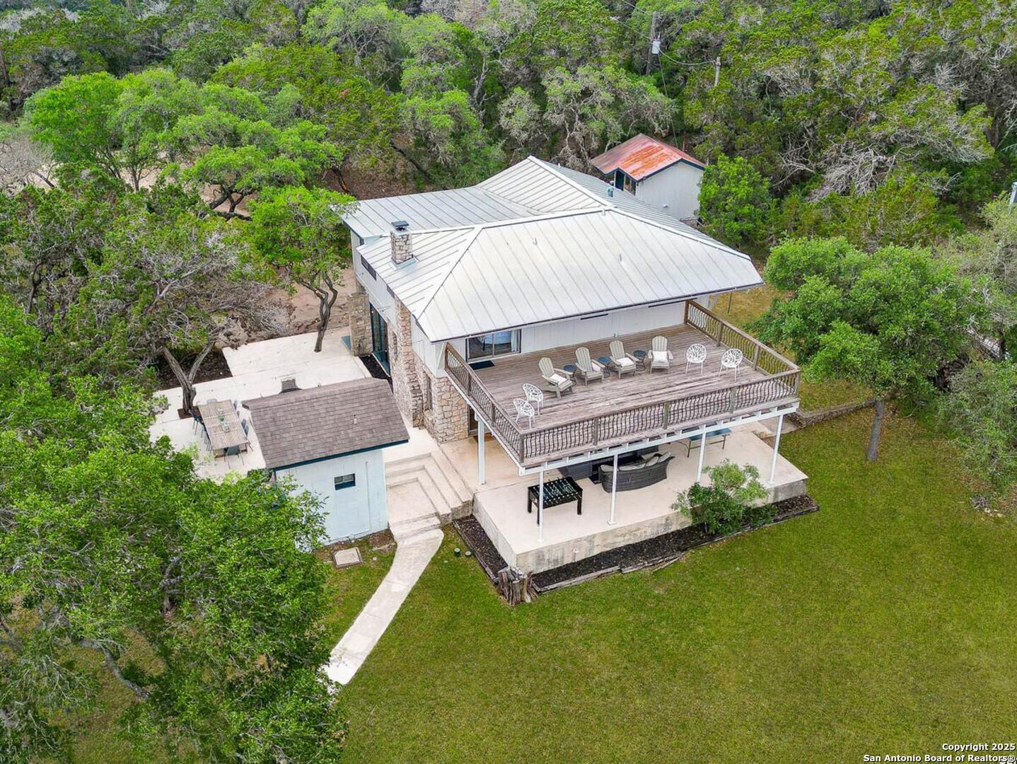 550 County Road 262 Mico TX 78056
