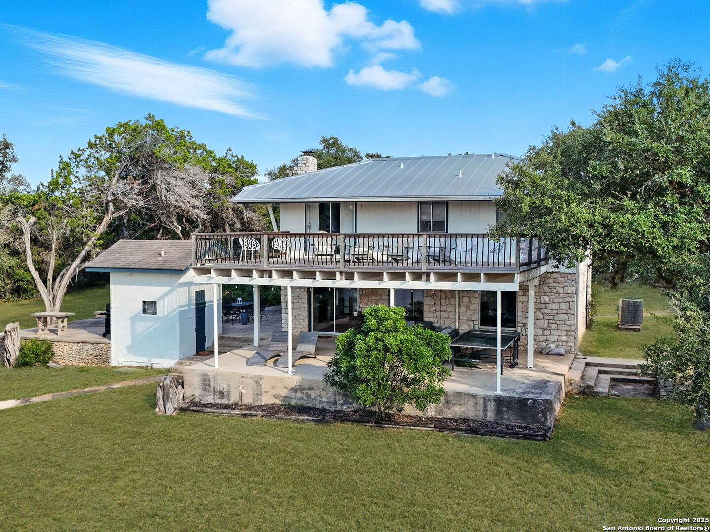 550 County Road 262 Mico TX 78056