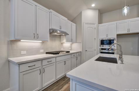 735 Navarro Street New Braunfels TX 78132