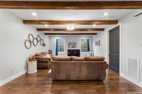 695 Comal Avenue New Braunfels TX 78130