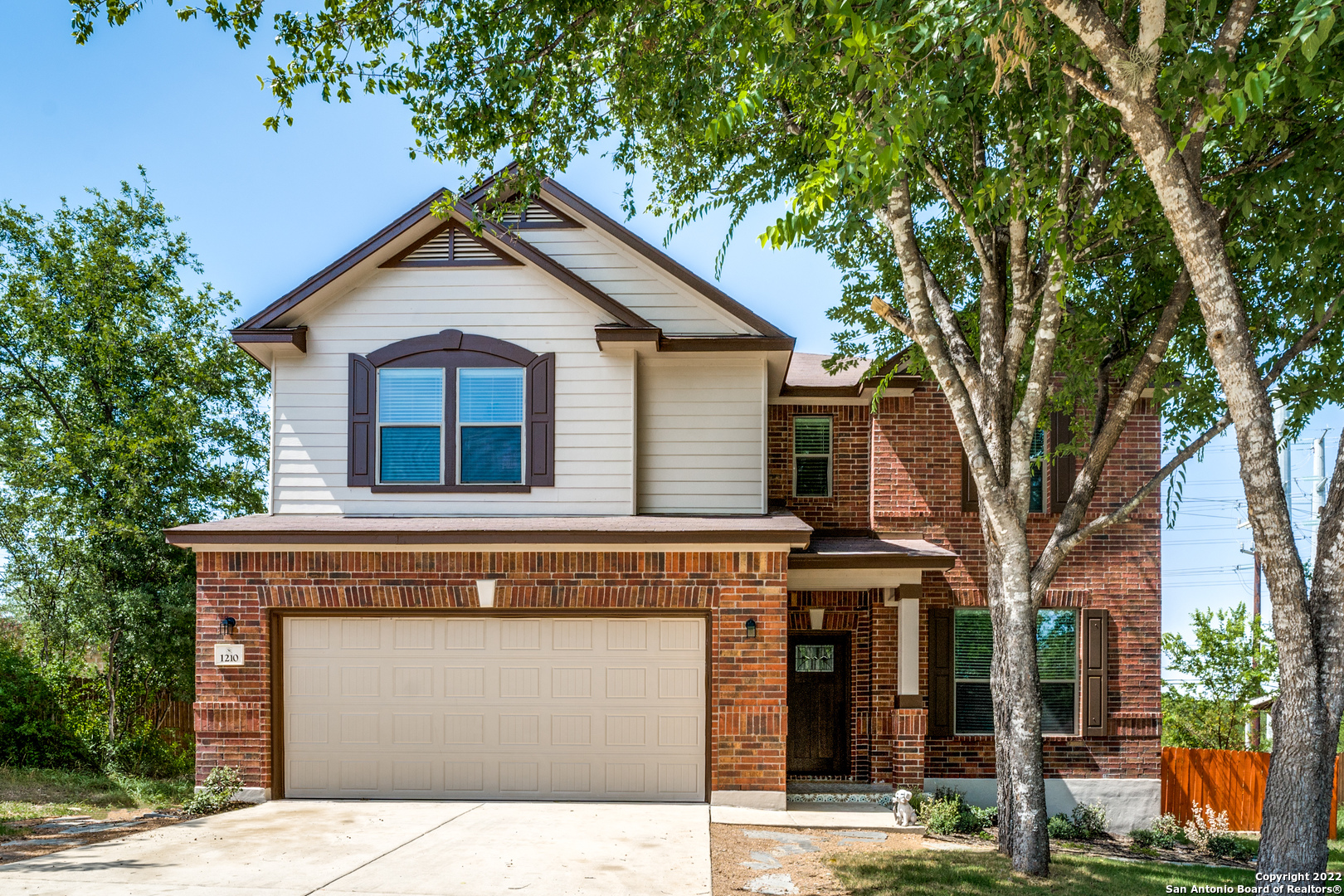 1210 Sun Spring San Antonio TX 78245