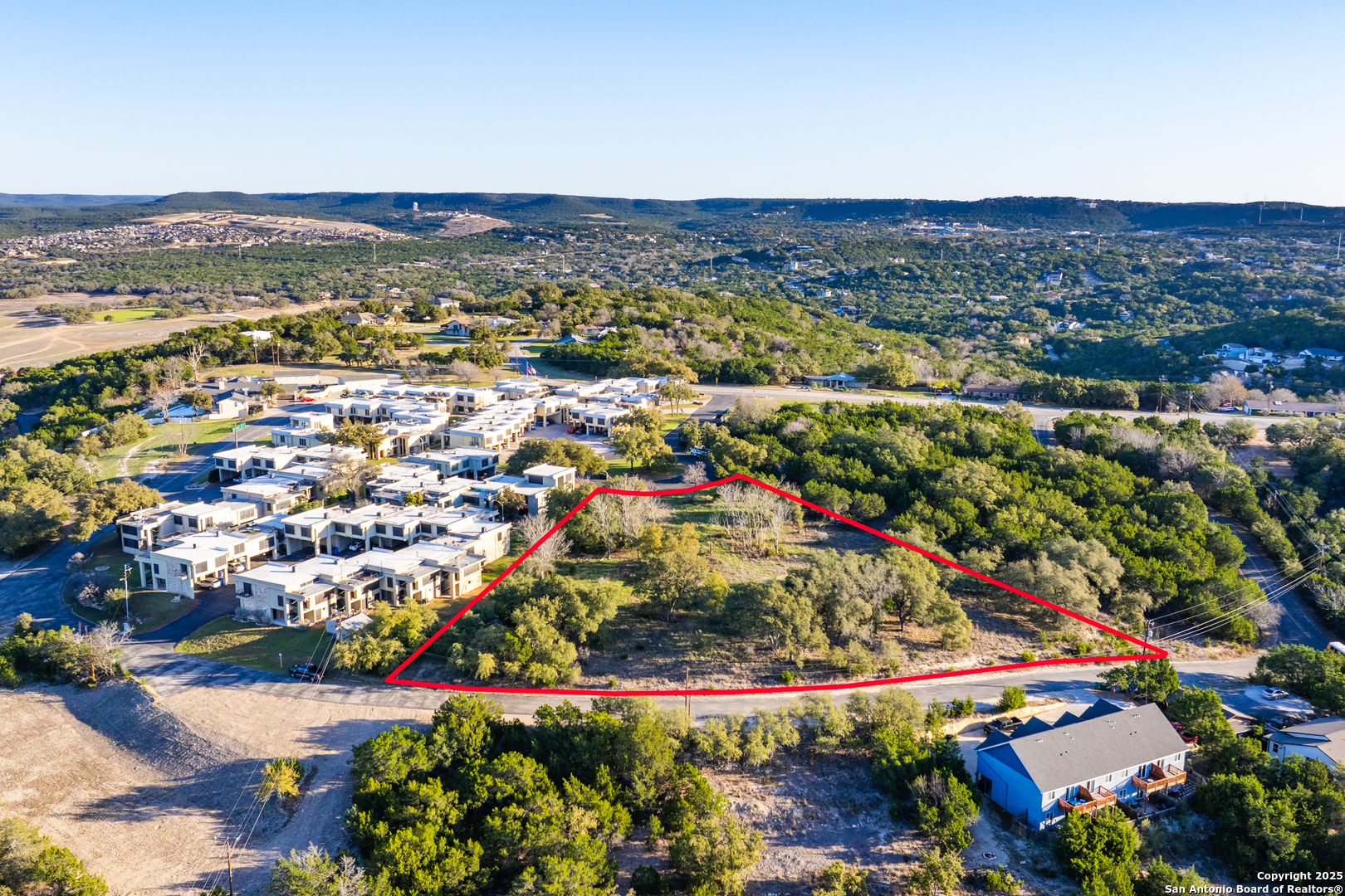 5803 Circulo Lago Vista TX 78645