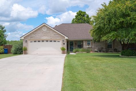 134 Castlewood Drive Seguin TX 78155