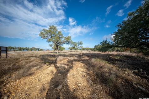 1810 Paradise Parkway Canyon Lake TX 78133