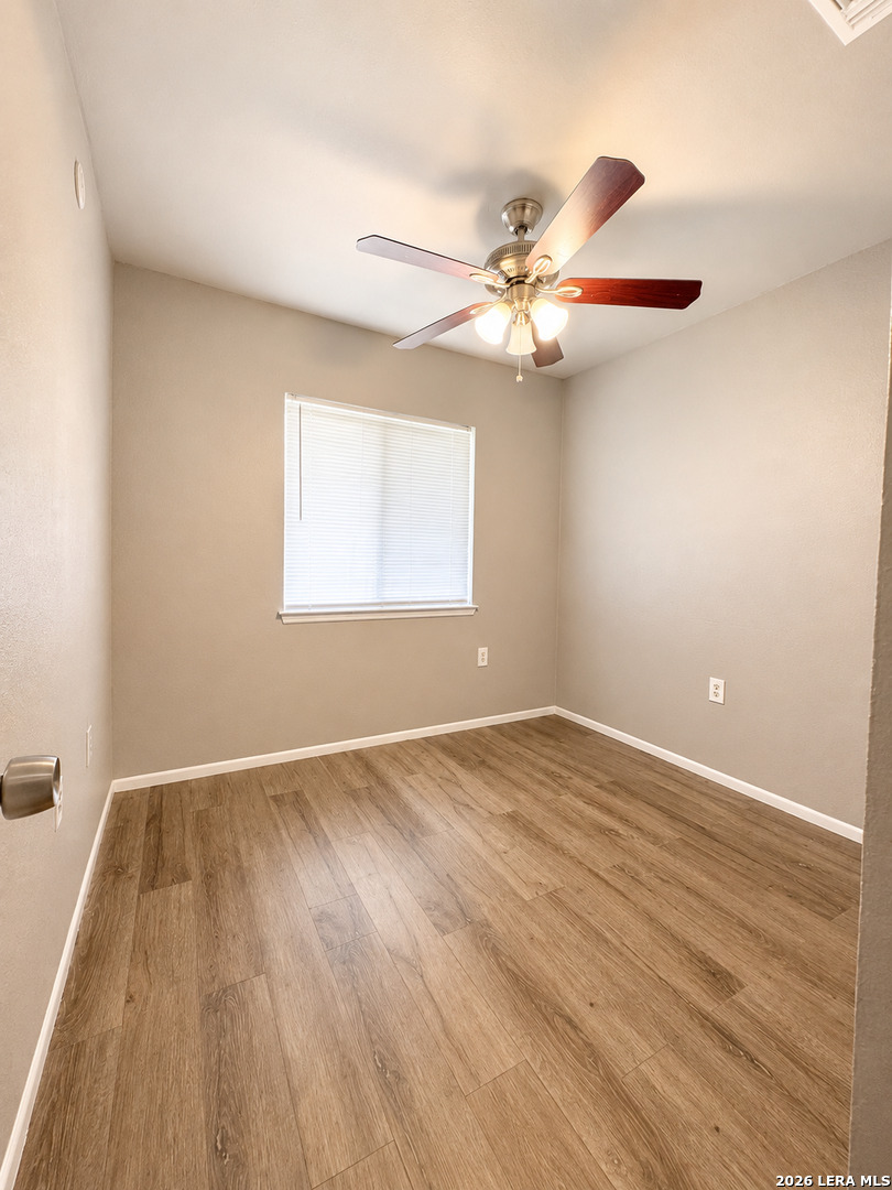 8023 Laurel Bend San Antonio TX 78250