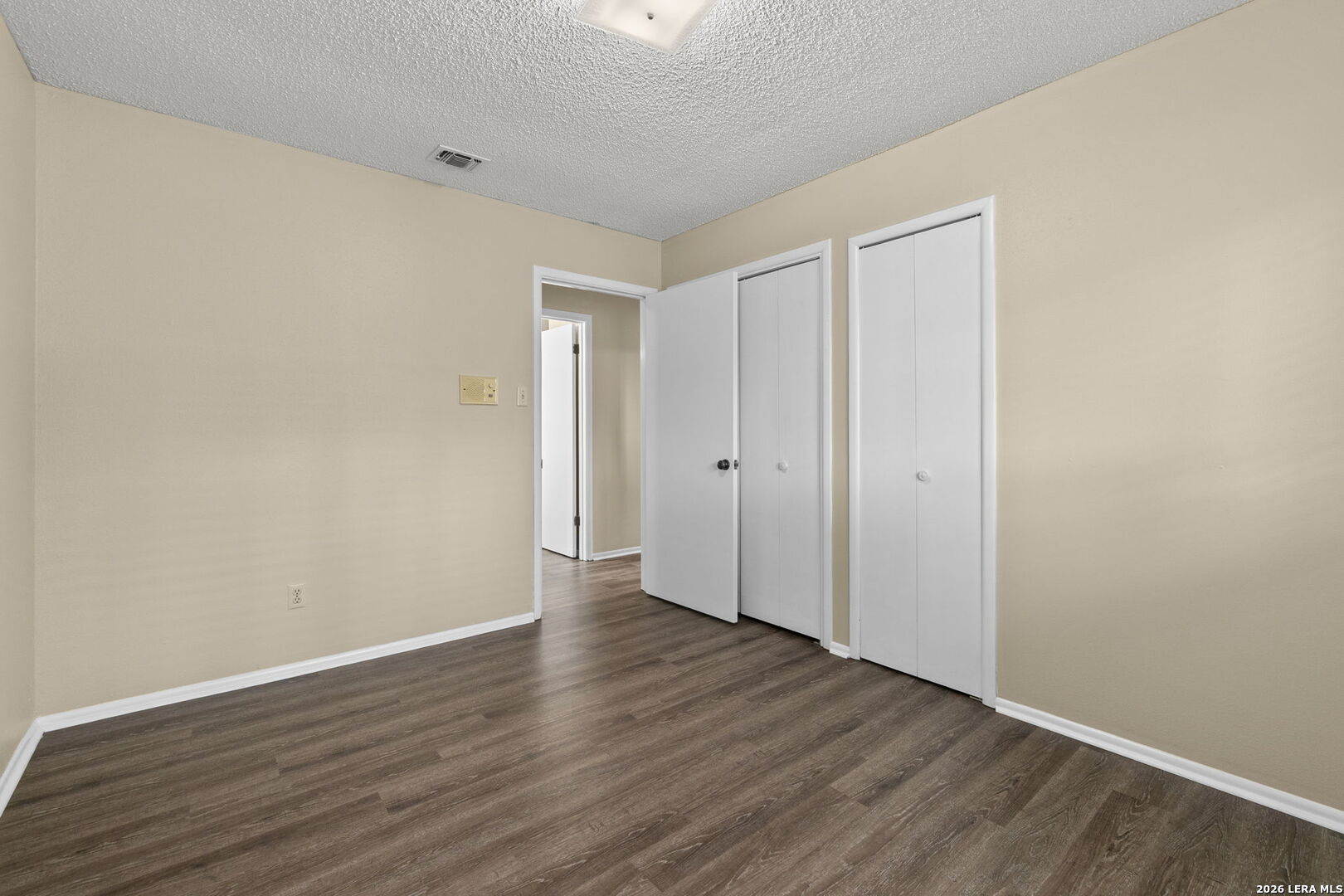 204 Norris Drive W Converse TX 78109