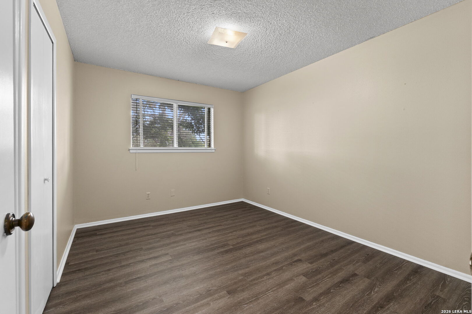 204 Norris Drive W Converse TX 78109