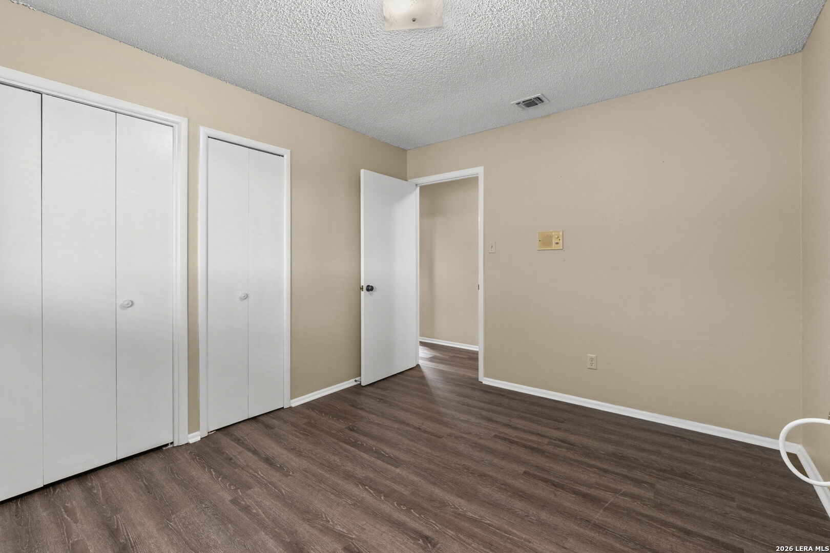 204 Norris Drive W Converse TX 78109
