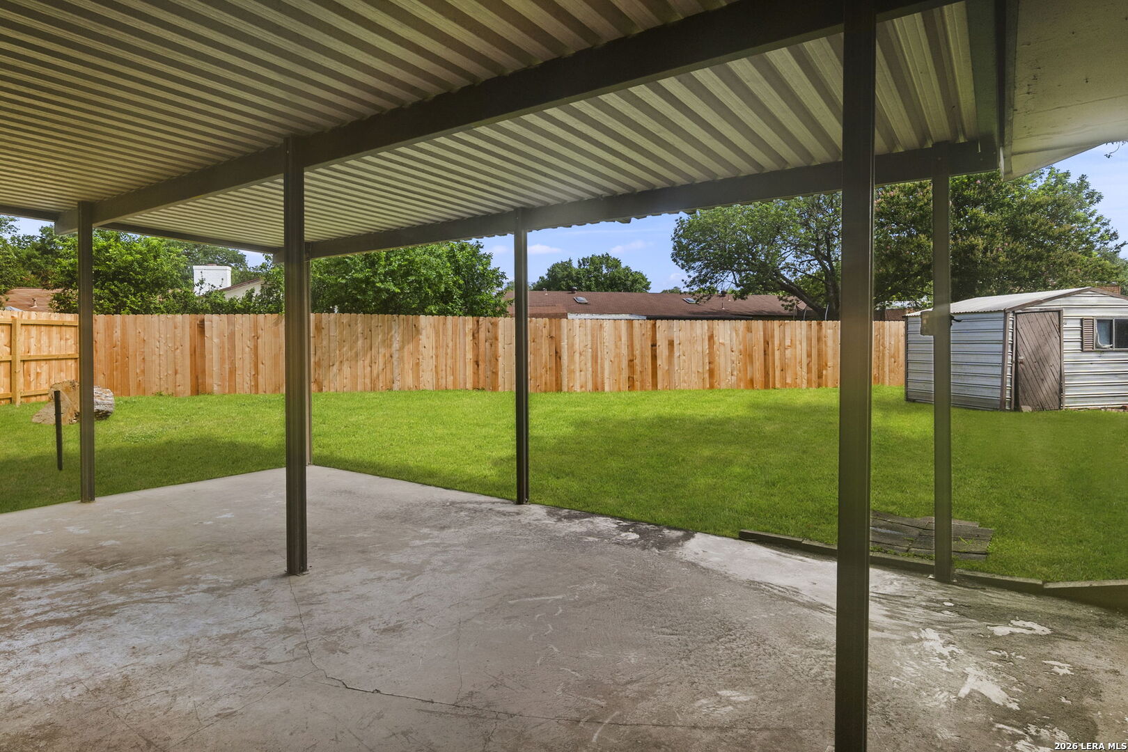 204 Norris Drive W Converse TX 78109