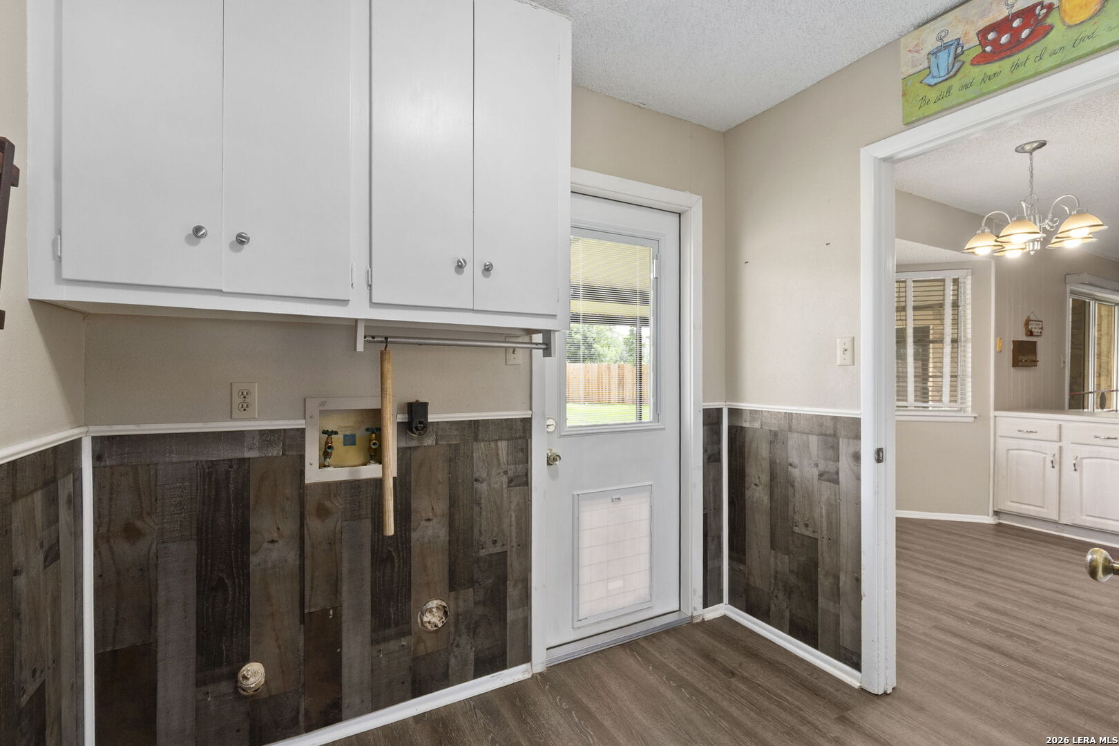 204 Norris Drive W Converse TX 78109