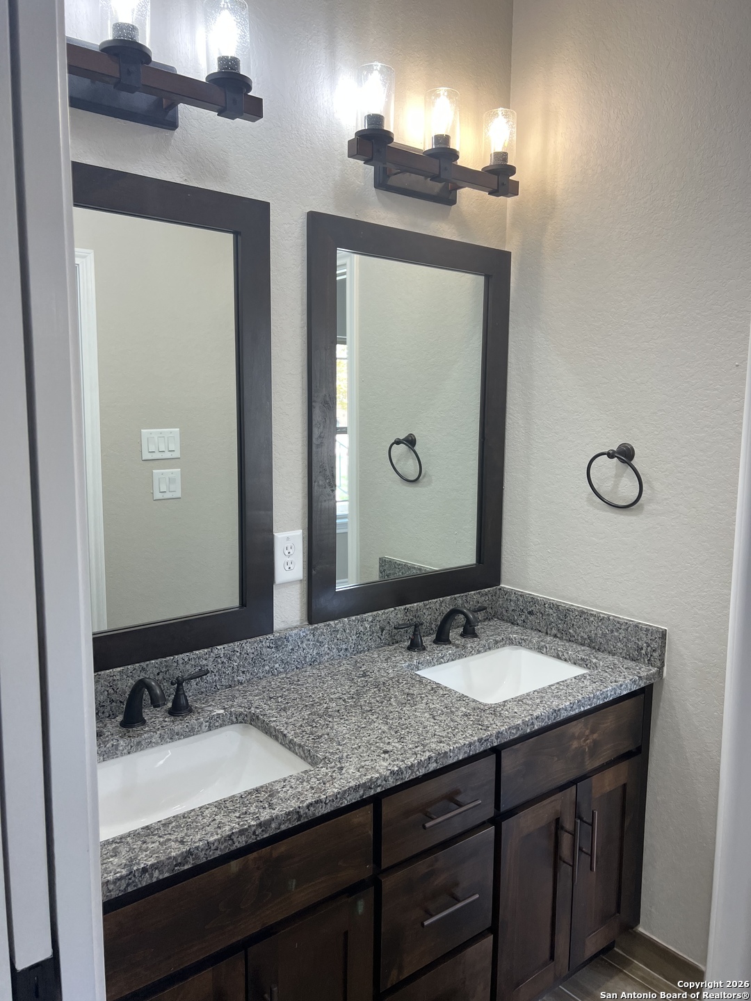 2710 Royalwood New Braunfels TX 78132