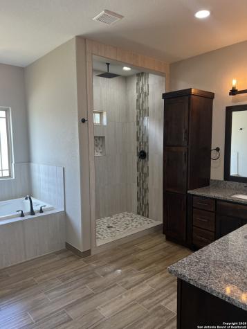 2710 Royalwood New Braunfels TX 78132